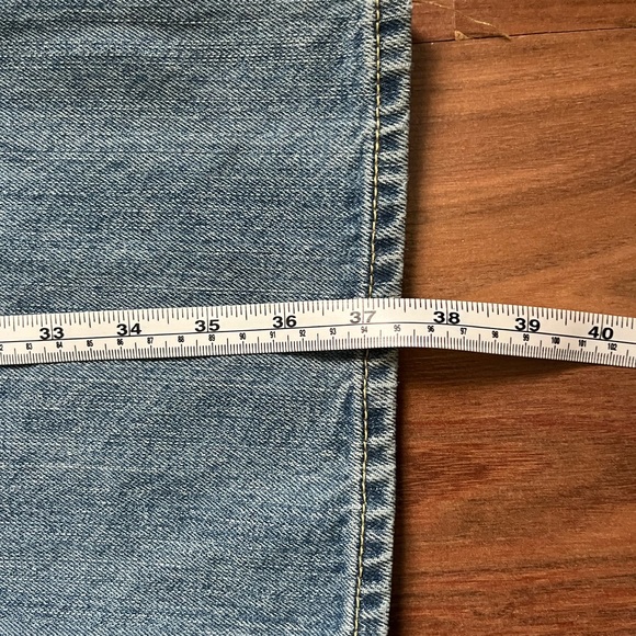 Old Navy Bootcut Woman’s jeans Size 14 regular - Picture 8 of 8